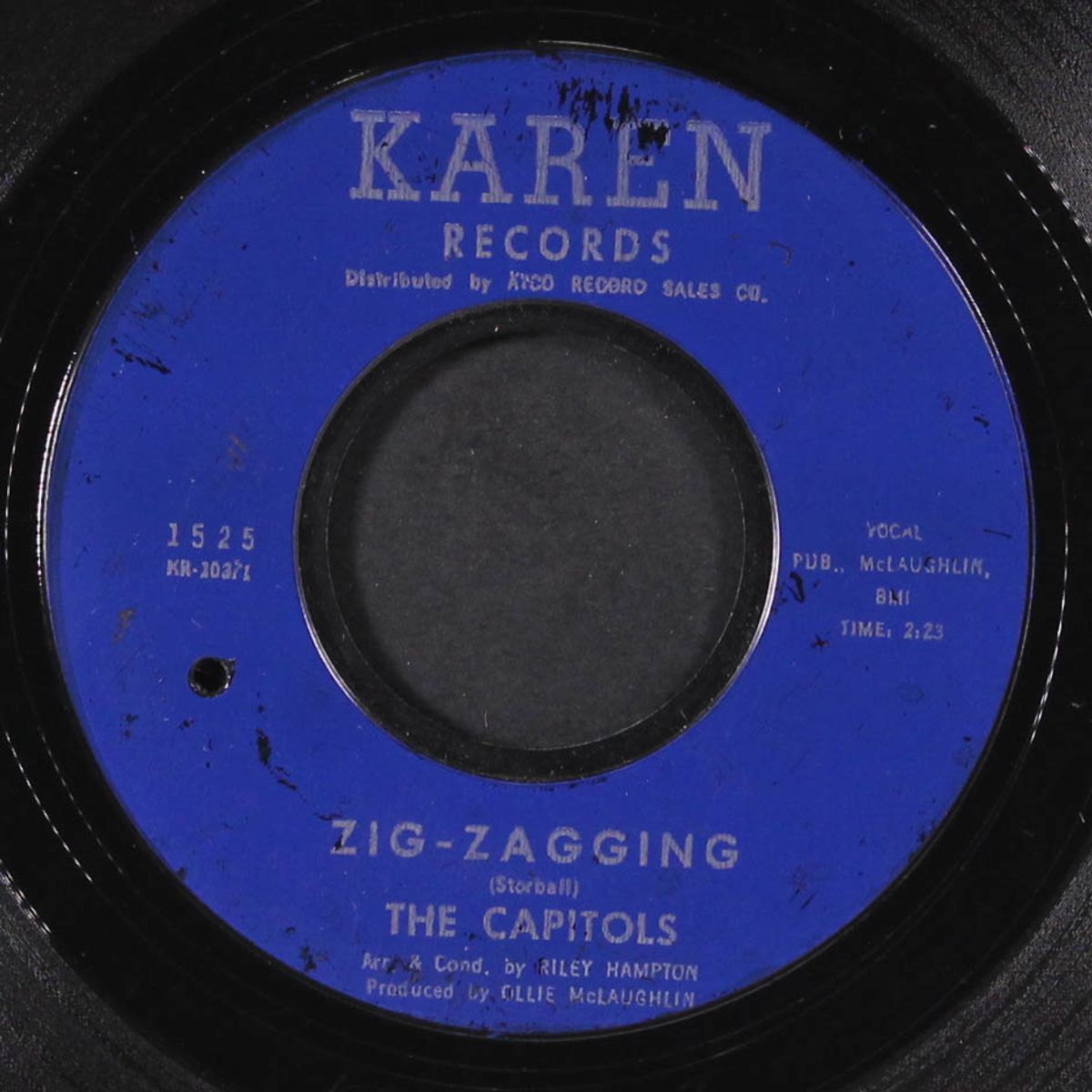 i got to handle it / zig-zagging by CAPITOLS