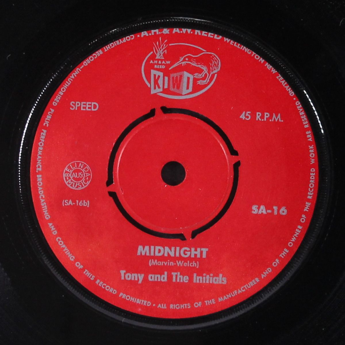 mister dee-jay twist by TONY & INITIALS