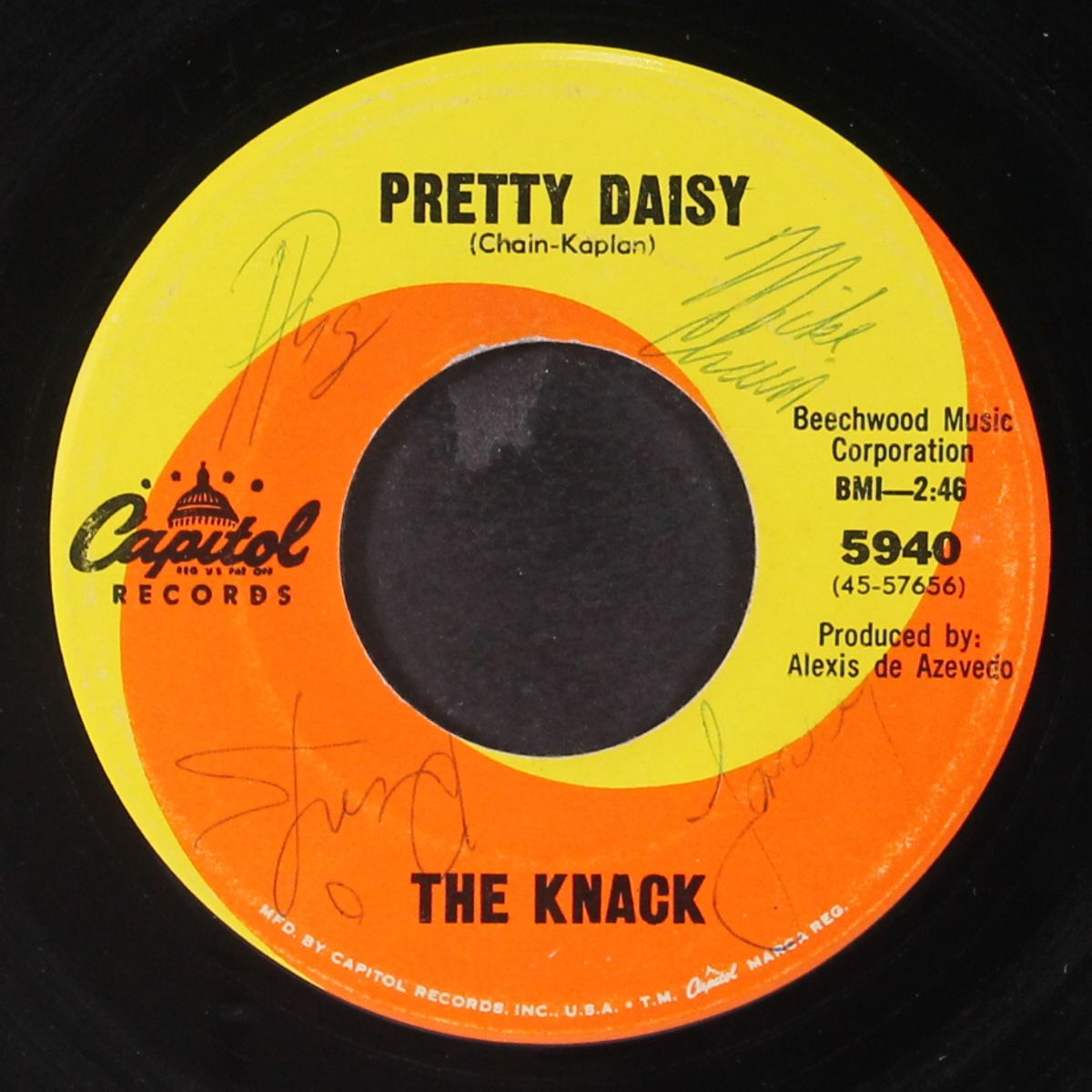 pretty daisy / banana man by KNACK
