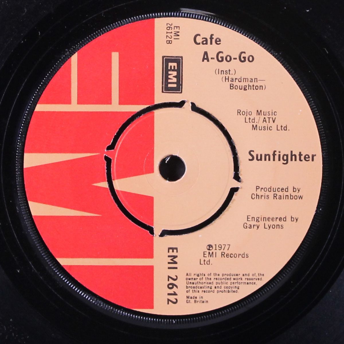 cafe a-go-go by SUNFIGHTER