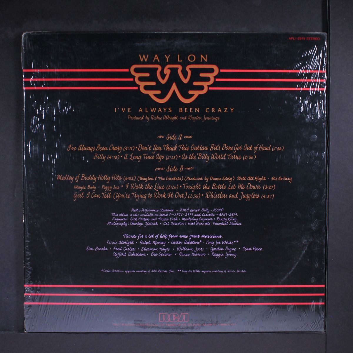 i've always been crazy by WAYLON JENNINGS