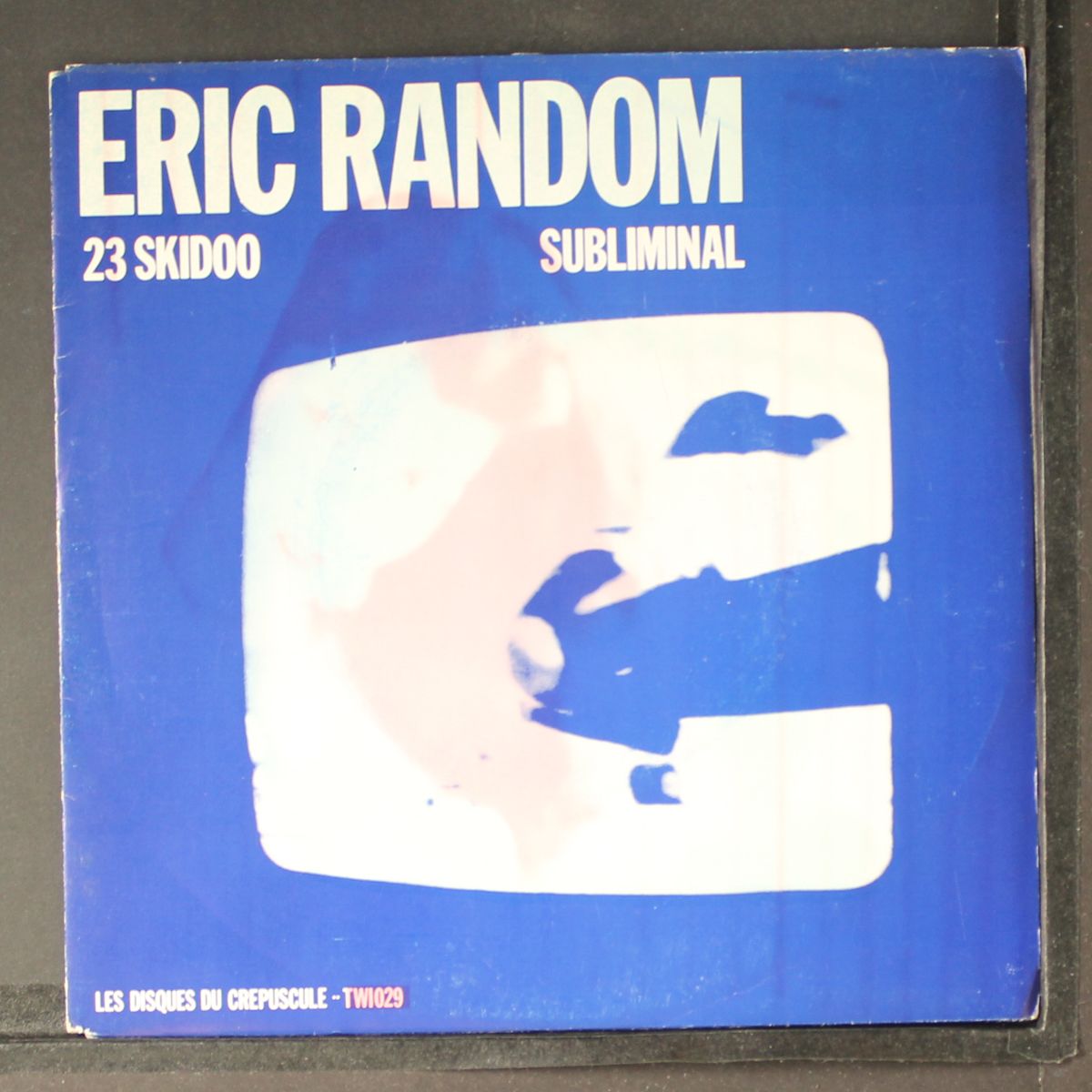 23 skidoo by ERIC RANDOM
