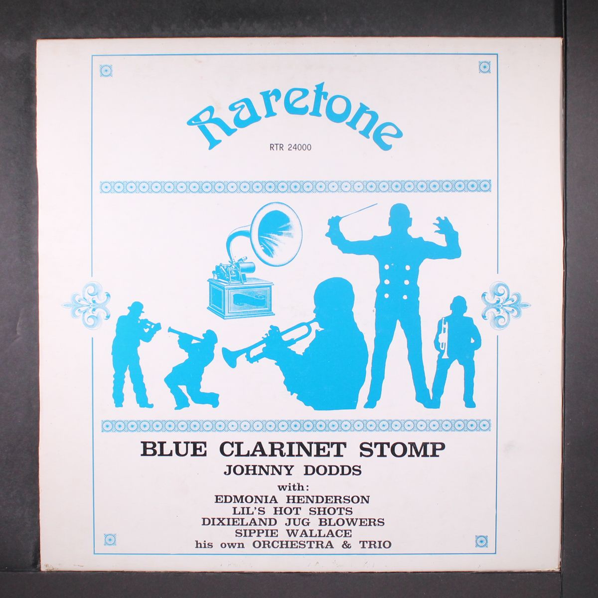 blue clarinet stomp by JOHNNY DODDS