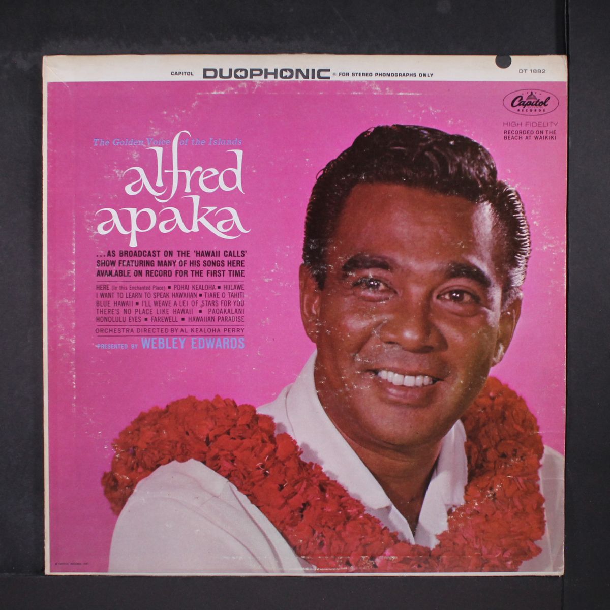 the golden voice of the islands by ALFRED APAKA