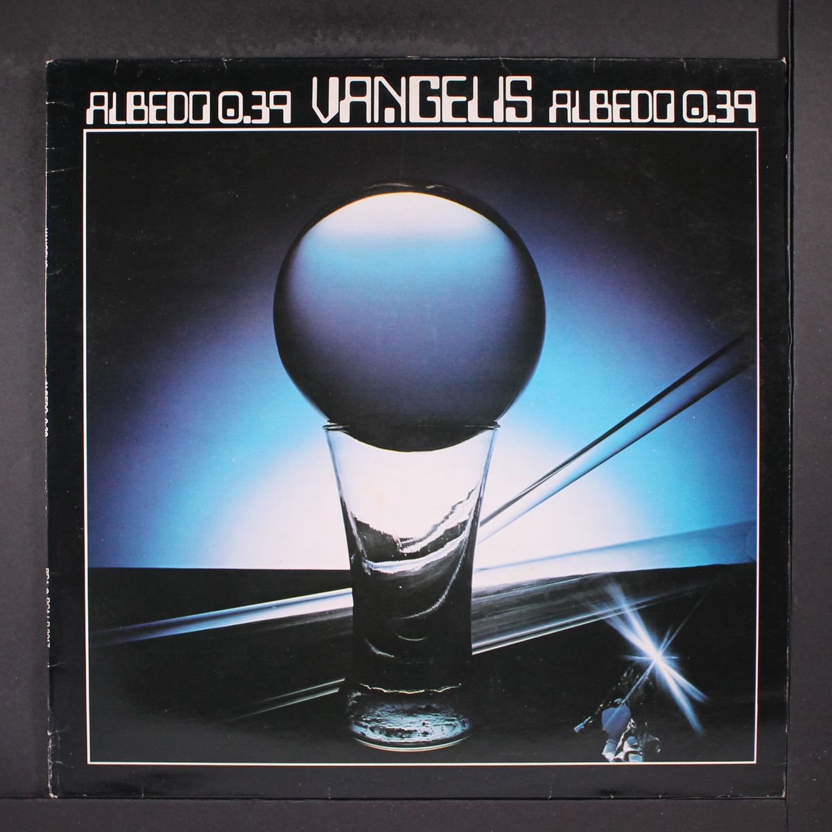 albedo 0.39 by VANGELIS