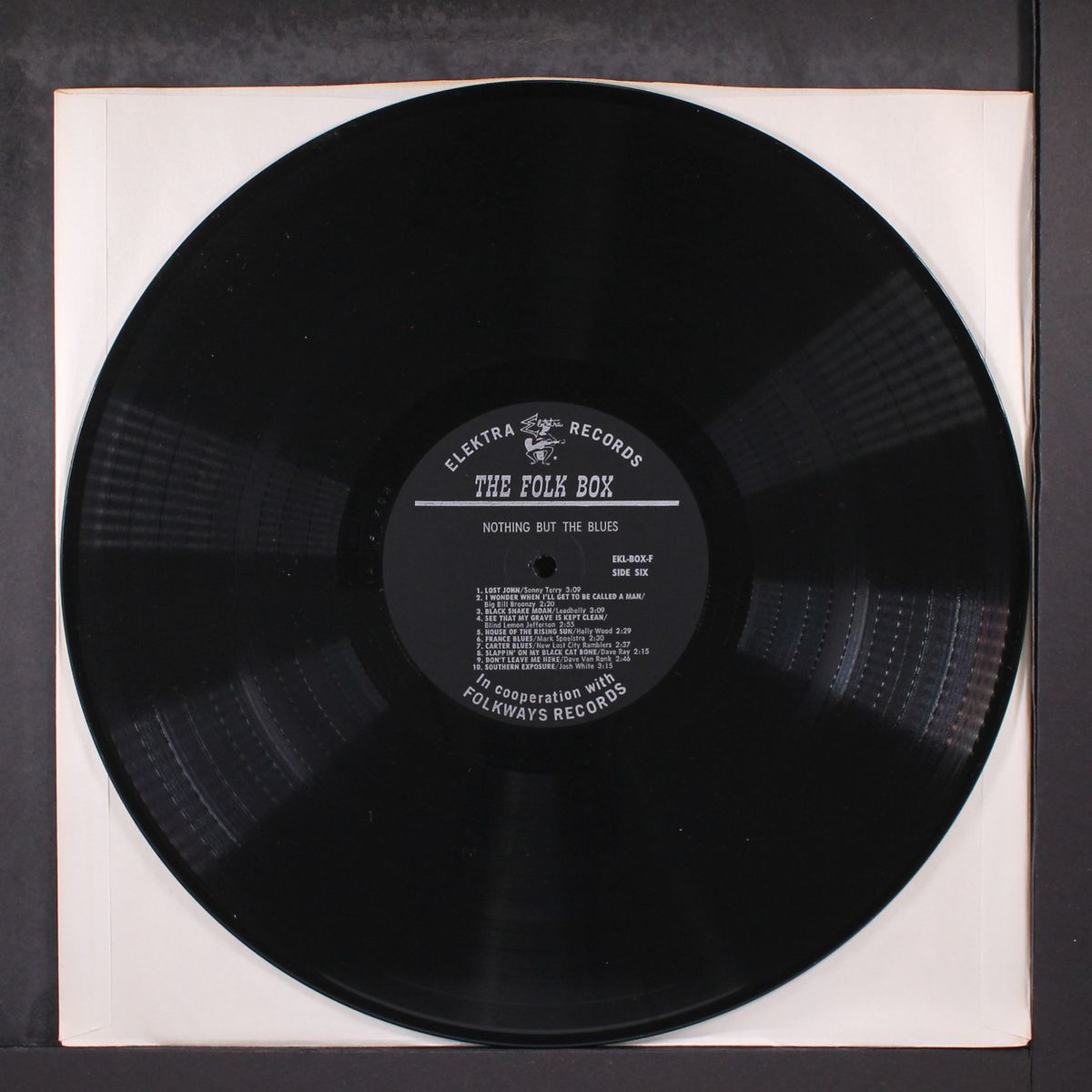 the folk box by VARIOUS