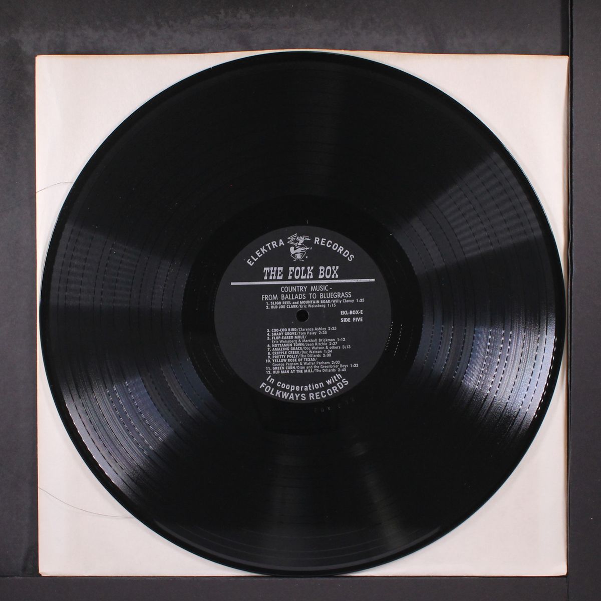the folk box by VARIOUS