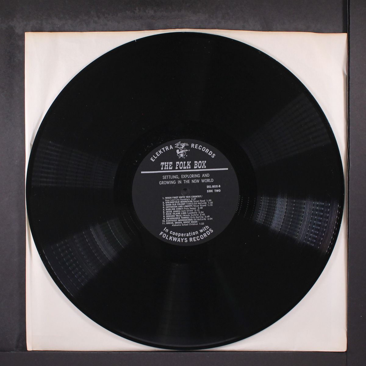 the folk box by VARIOUS
