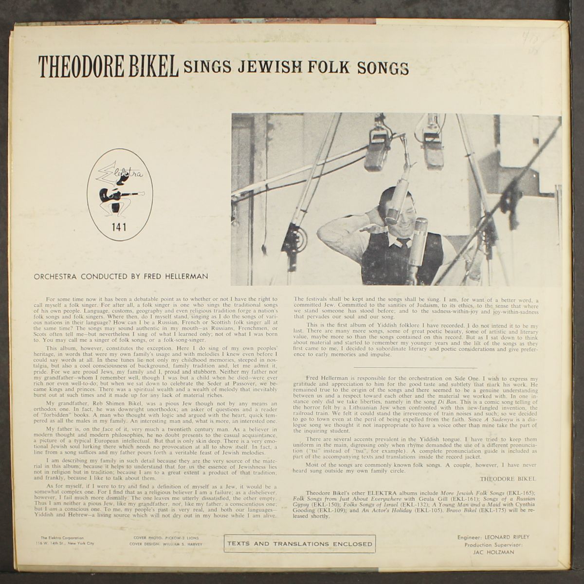 sings jewish folk songs by THEODORE BIKEL
