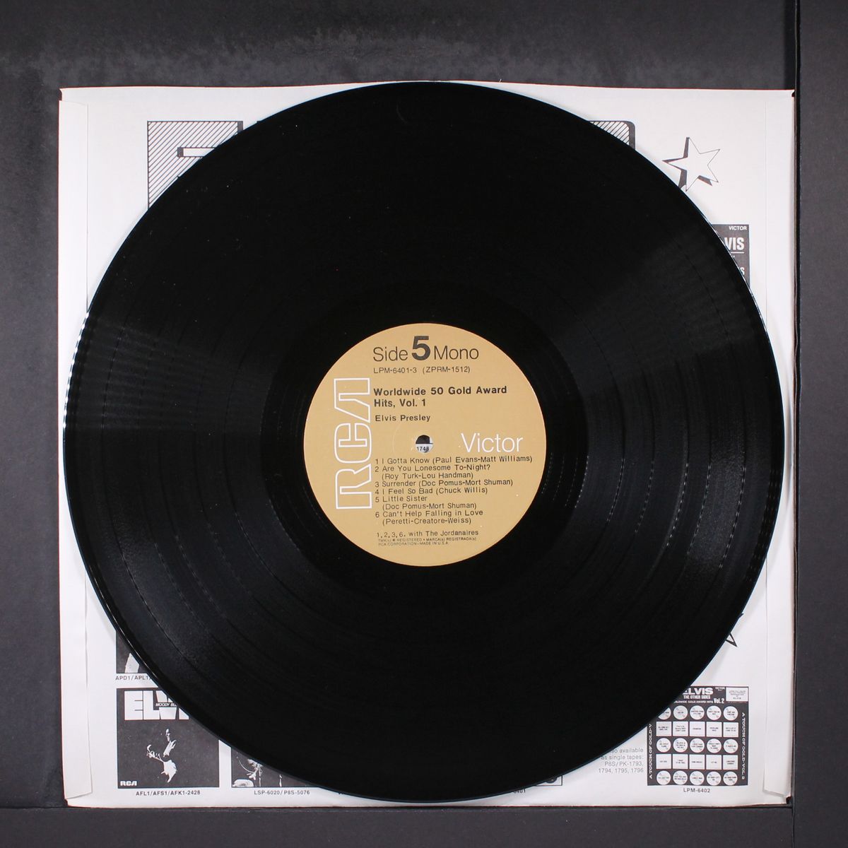 worldwide 50 gold award hits, vol. 1 by ELVIS PRESLEY