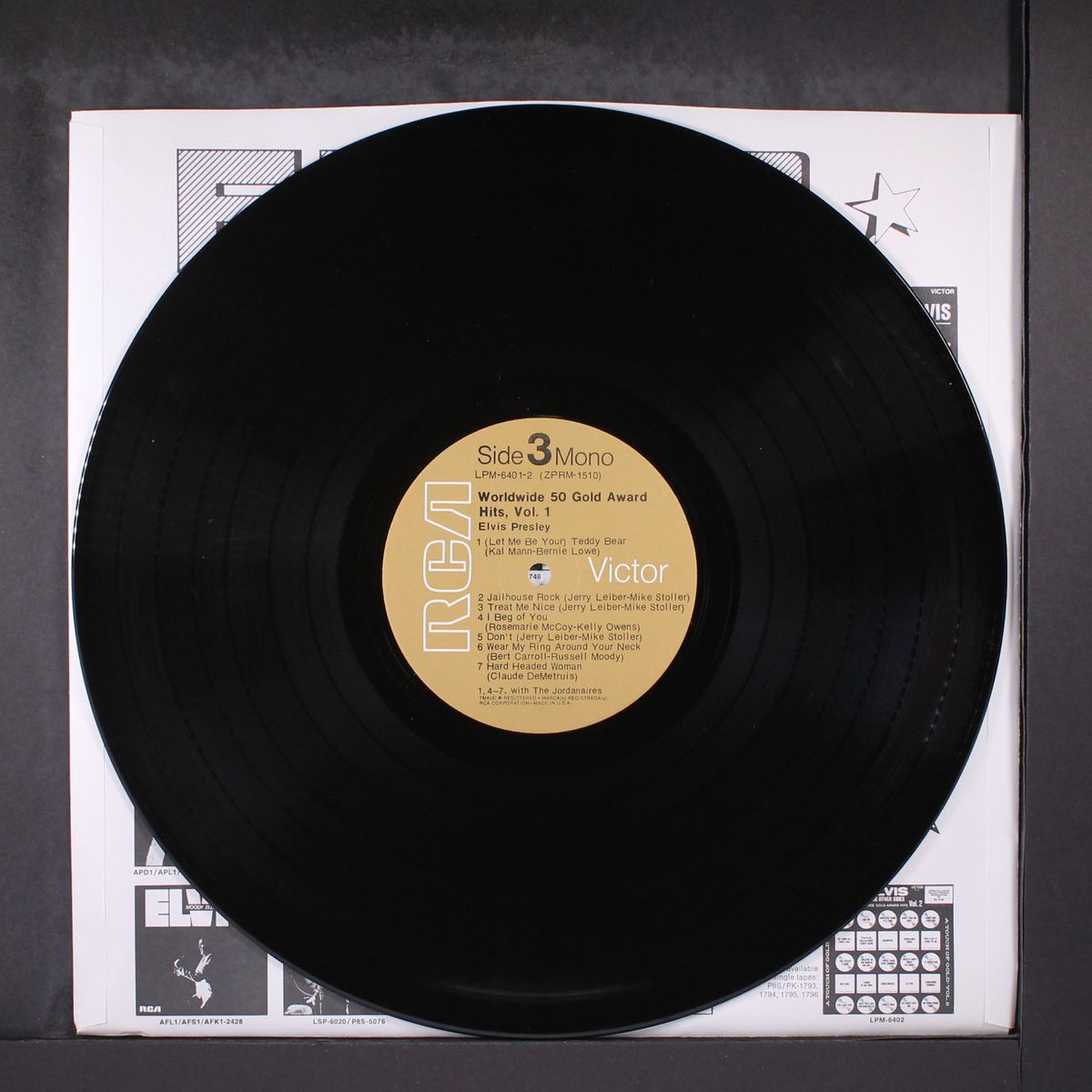 worldwide 50 gold award hits, vol. 1 by ELVIS PRESLEY