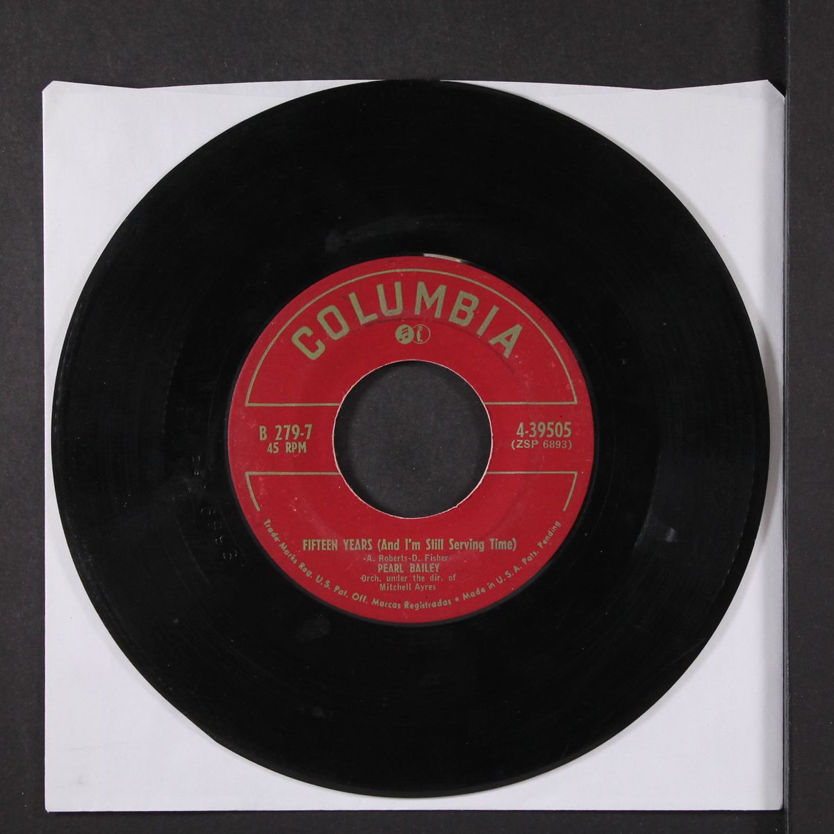 entertains by PEARL BAILEY