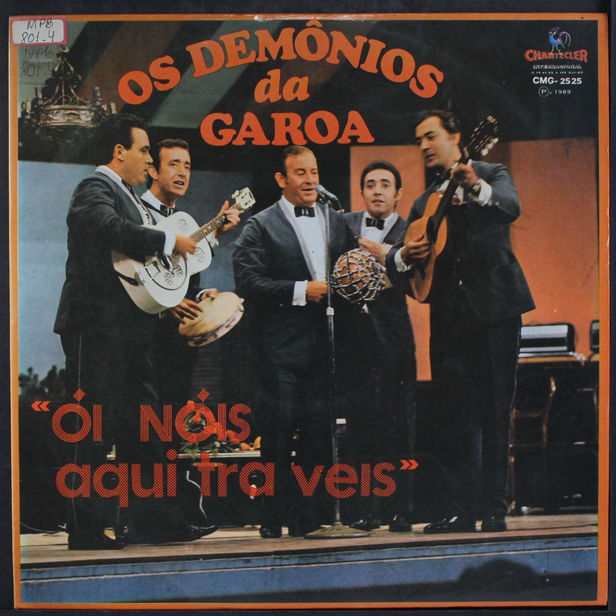 oi nois aqui tra veis by DEMONIOS DA GAROA