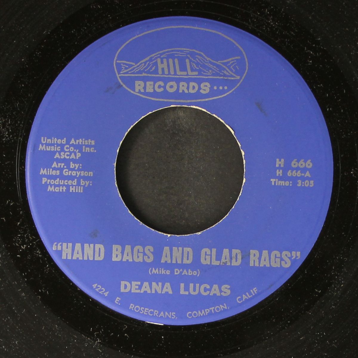 cry it out baby / hand bags and glad rags by DEANA LUCAS