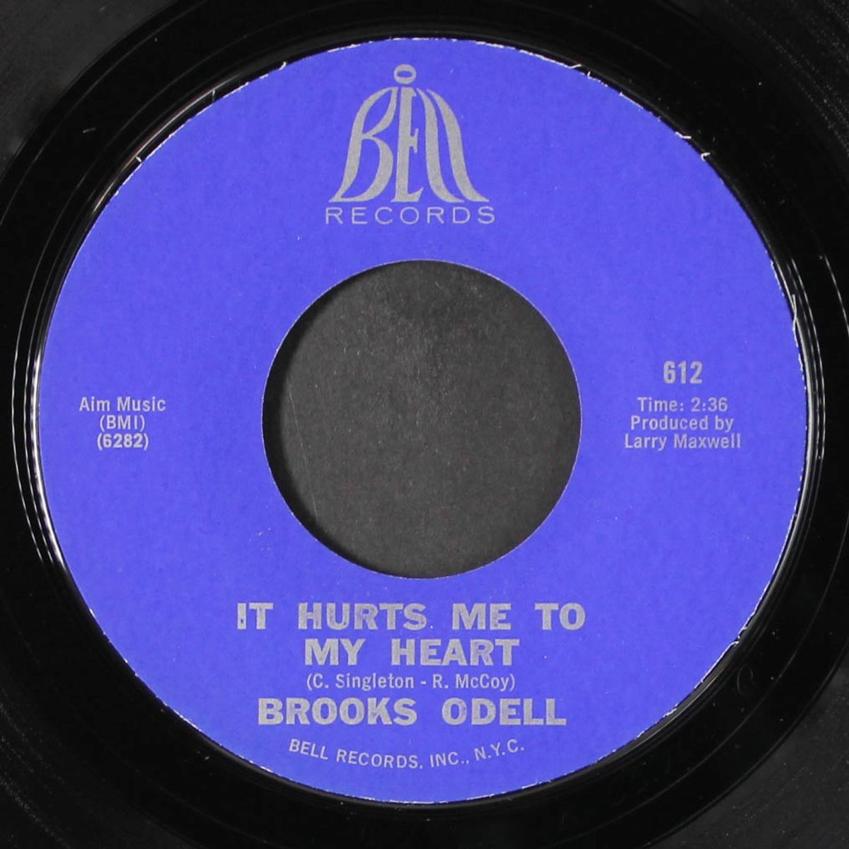 it hurts me to my heart / walkin' in the shadow of love by BROOKS O'DELL