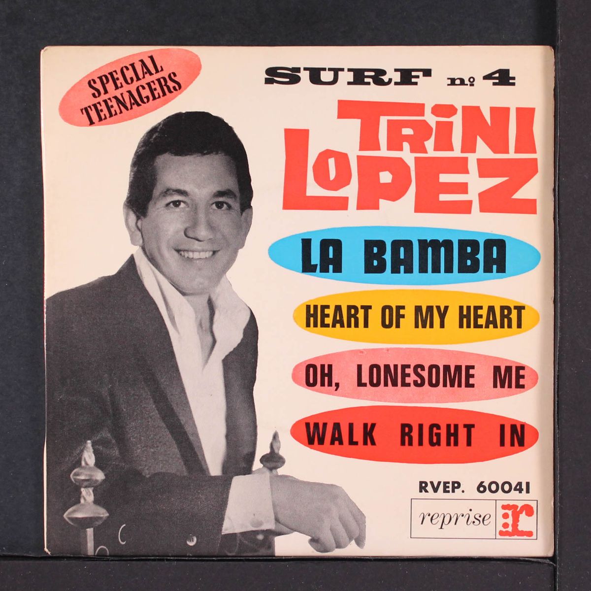 surf no 4 by TRINI LOPEZ