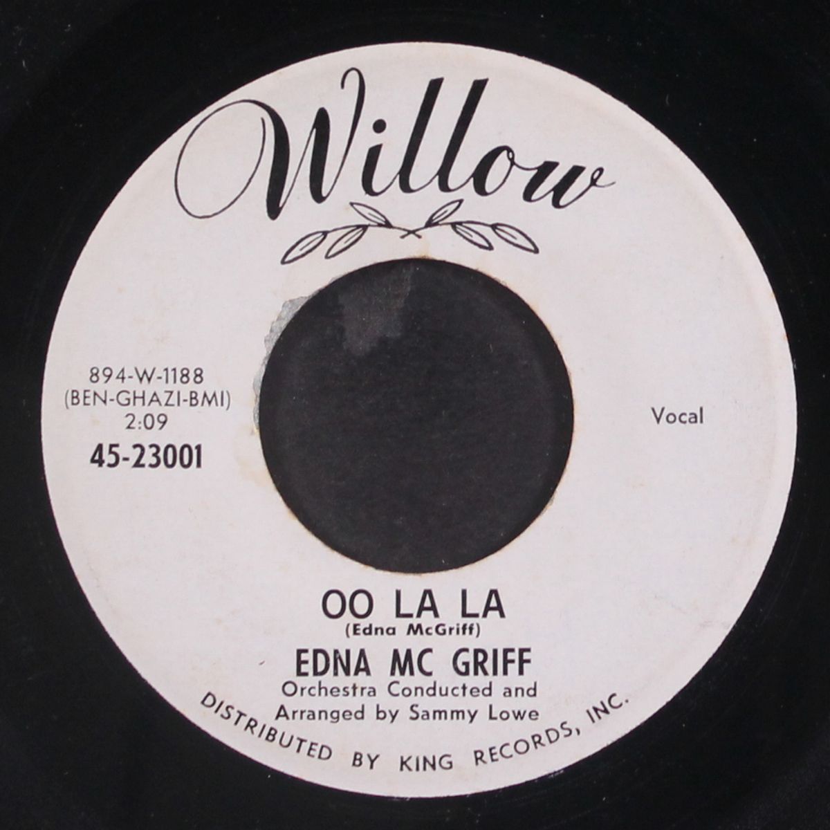 oo la la by EDNA MCGRIFF