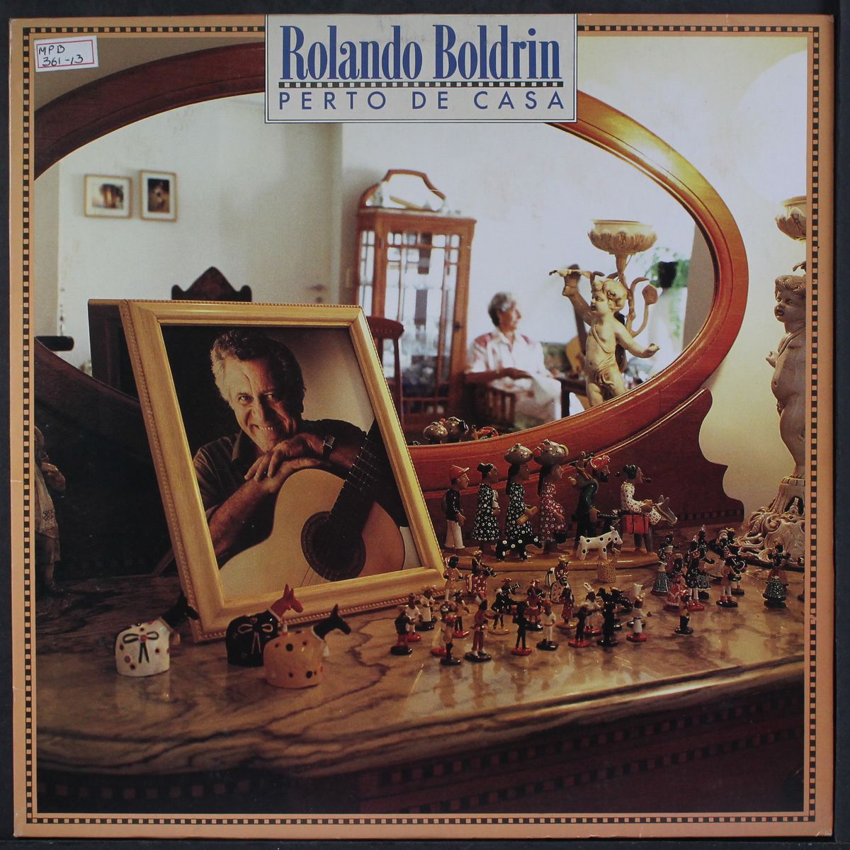 perto de casa by ROLANDO BOLDRIN