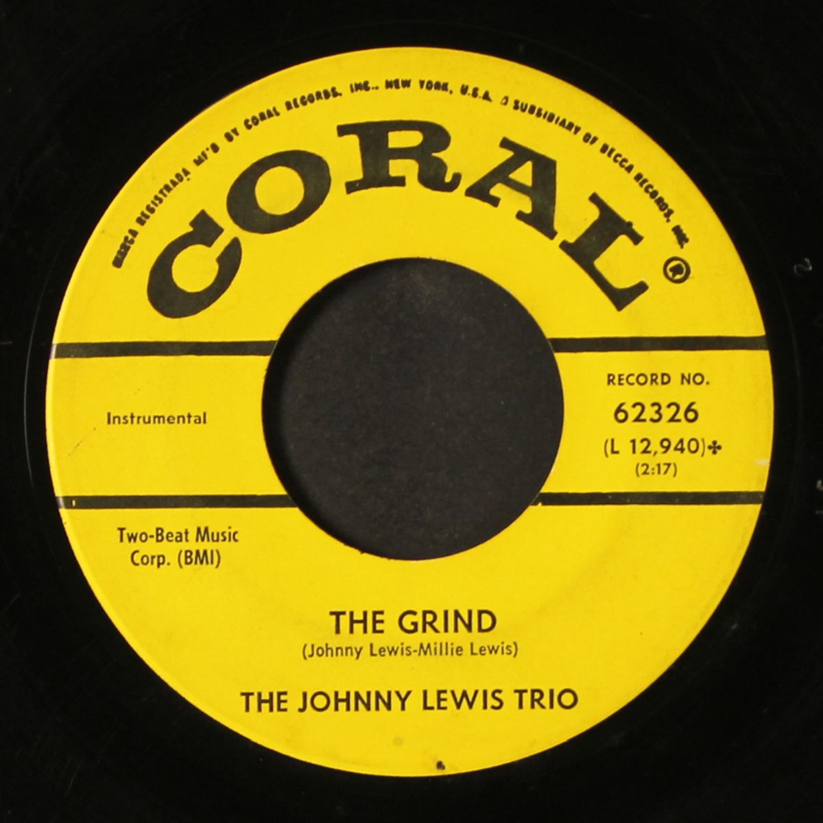 the grind / millie's riff by JOHNNY LEWIS TRIO