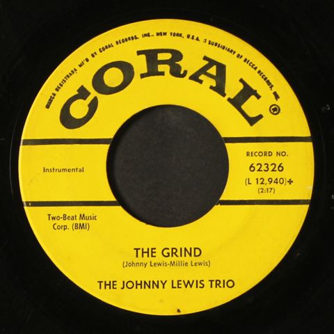 JOHNNY LEWIS TRIO