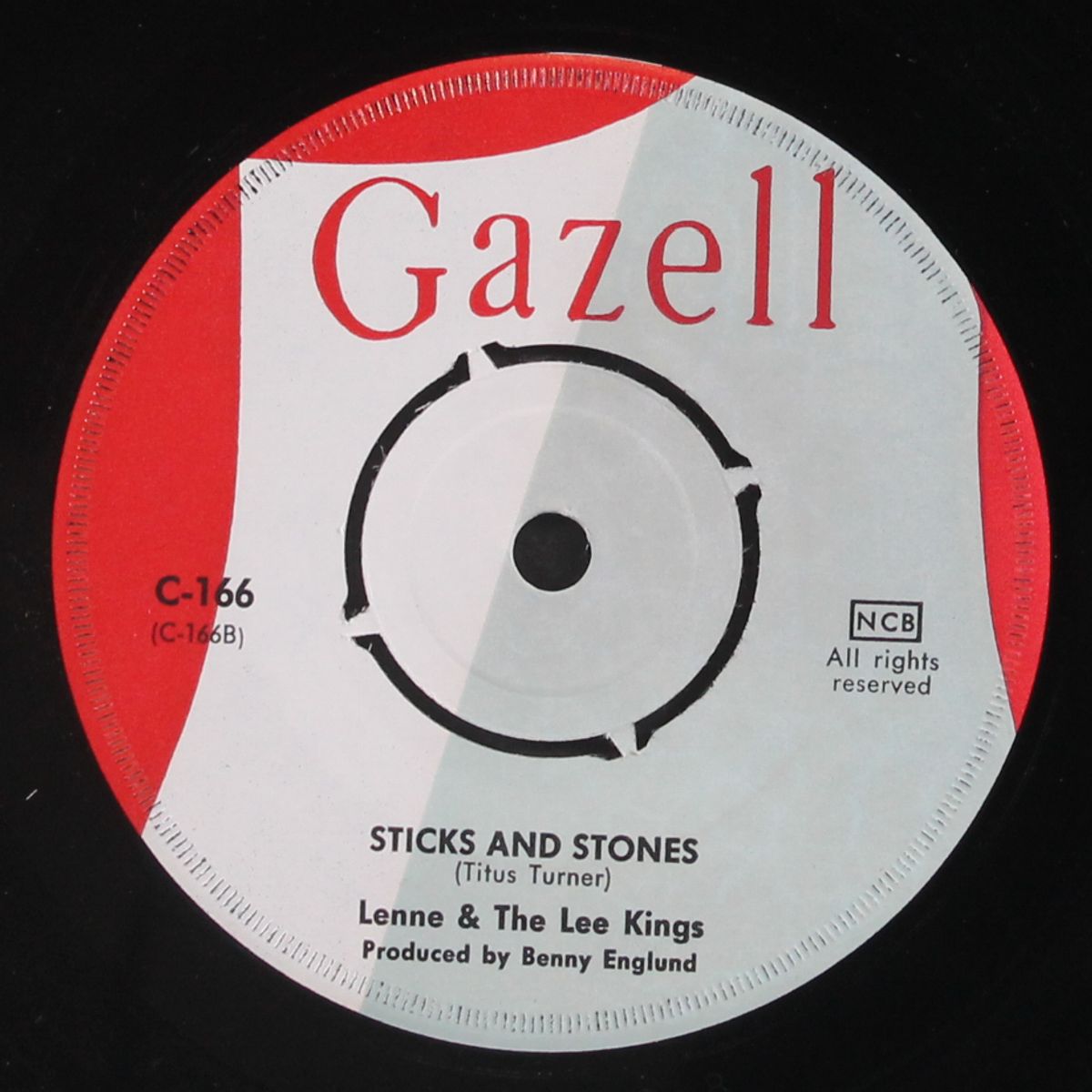 que sera, sera / sticks and stones by LENNE & LEE KINGS