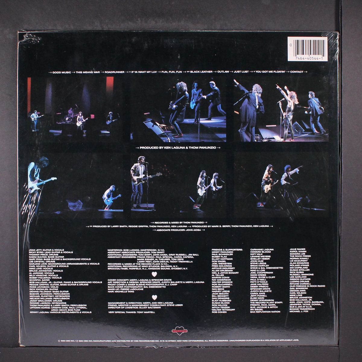 good music by JOAN JETT & BLACKHEARTS