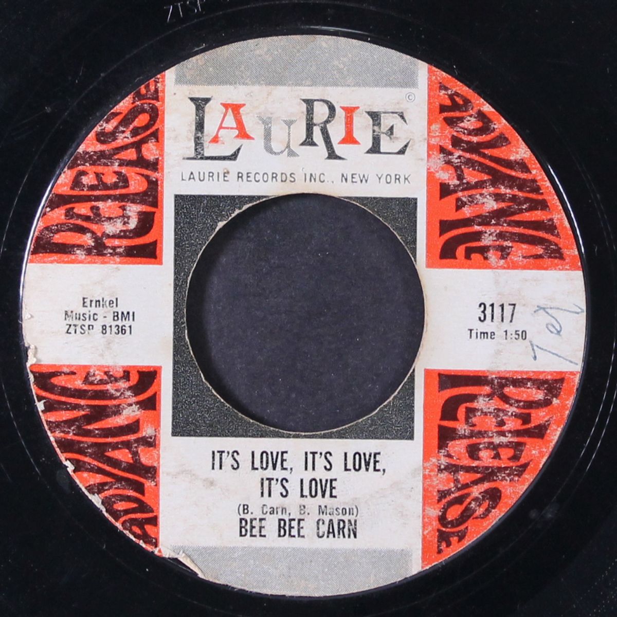 let's move / it's love, it's love, it's love by BEE BEE CARN