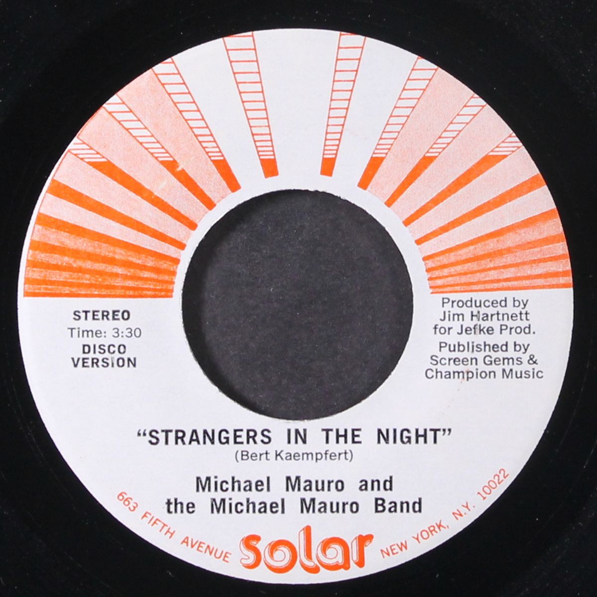strangers in the night / instrumental by MICHAEL MAURO