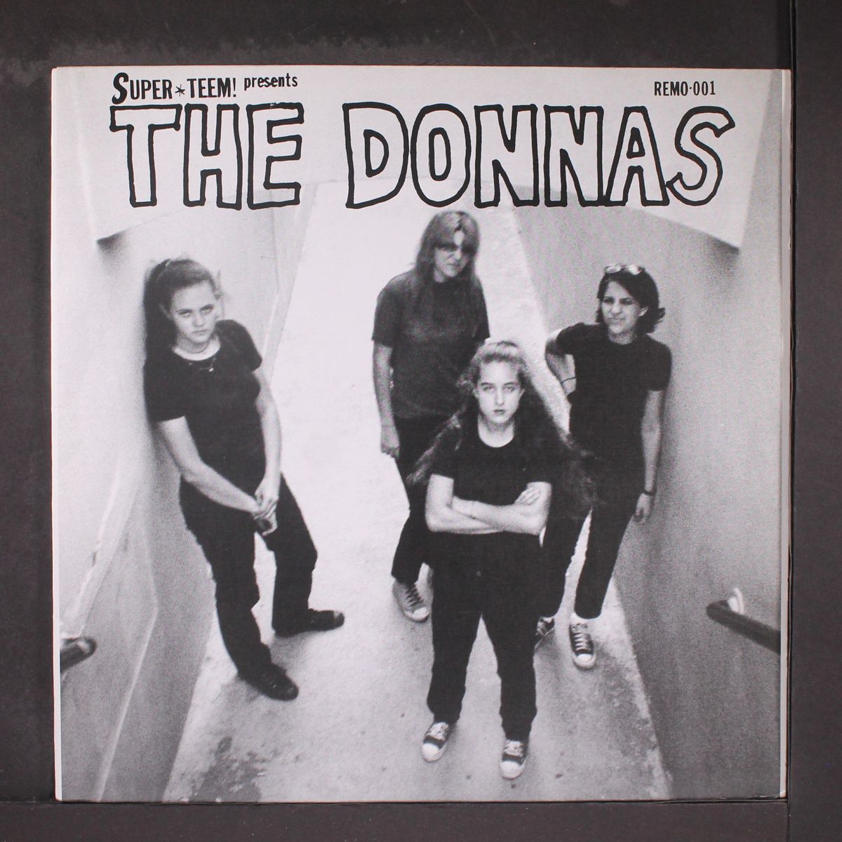 the donnas by DONNAS