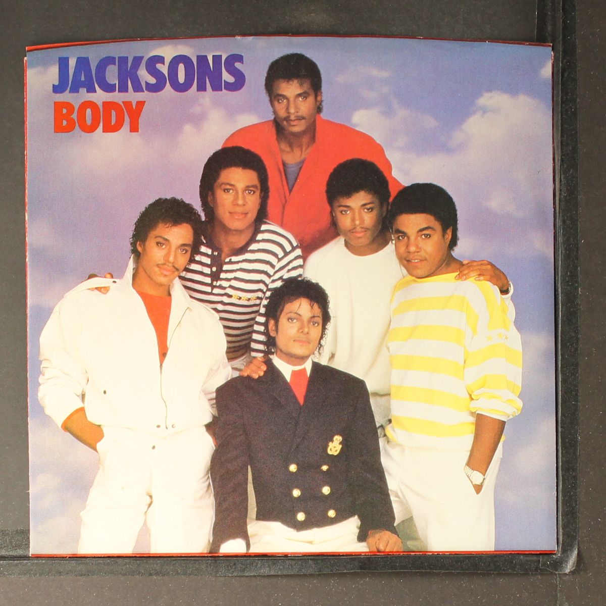 body / instro by JACKSONS