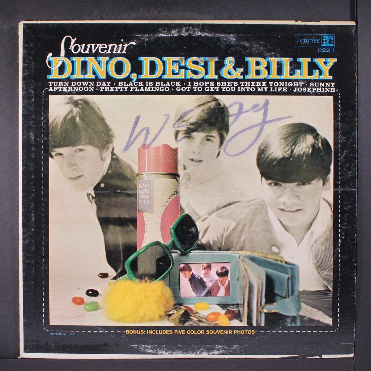 souvenir by DINO, DESI & BILLY