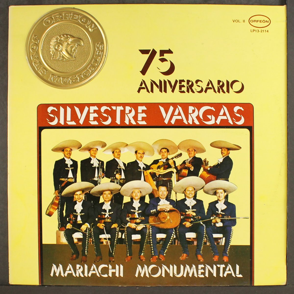 mariachi monumental vol. 2 by SILVESTRE VARGAS