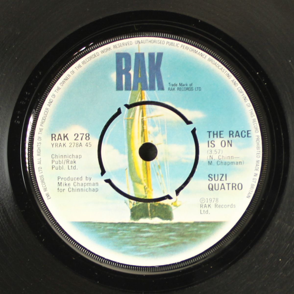 the race is on / non citizen by SUZI QUATRO