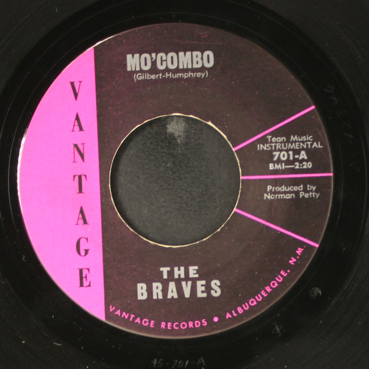 mo'combo / whistle stop by BRAVES
