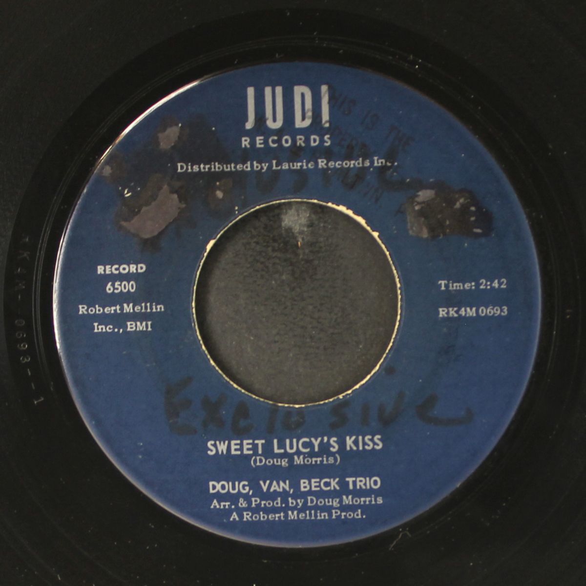 a whole lot of surfin' / sweet lucy's kiss by DOUG, VAN, BECK TRIO