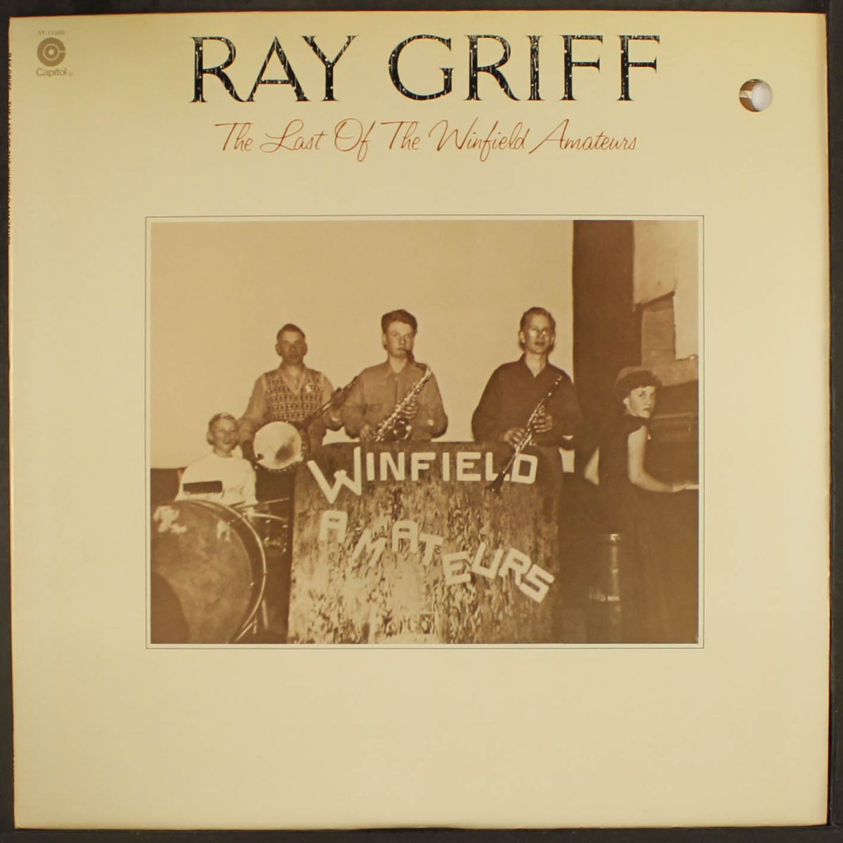last of the winfield amateurs by RAY GRIFF