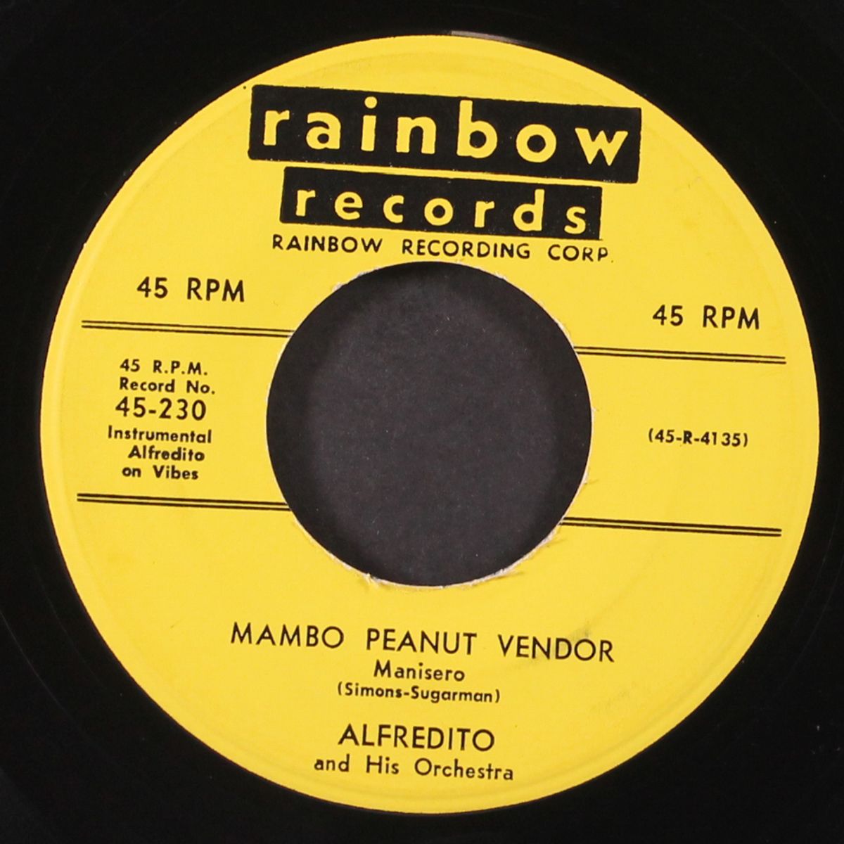 mambo peanut vendor / trago fuerte by ALFREDITO