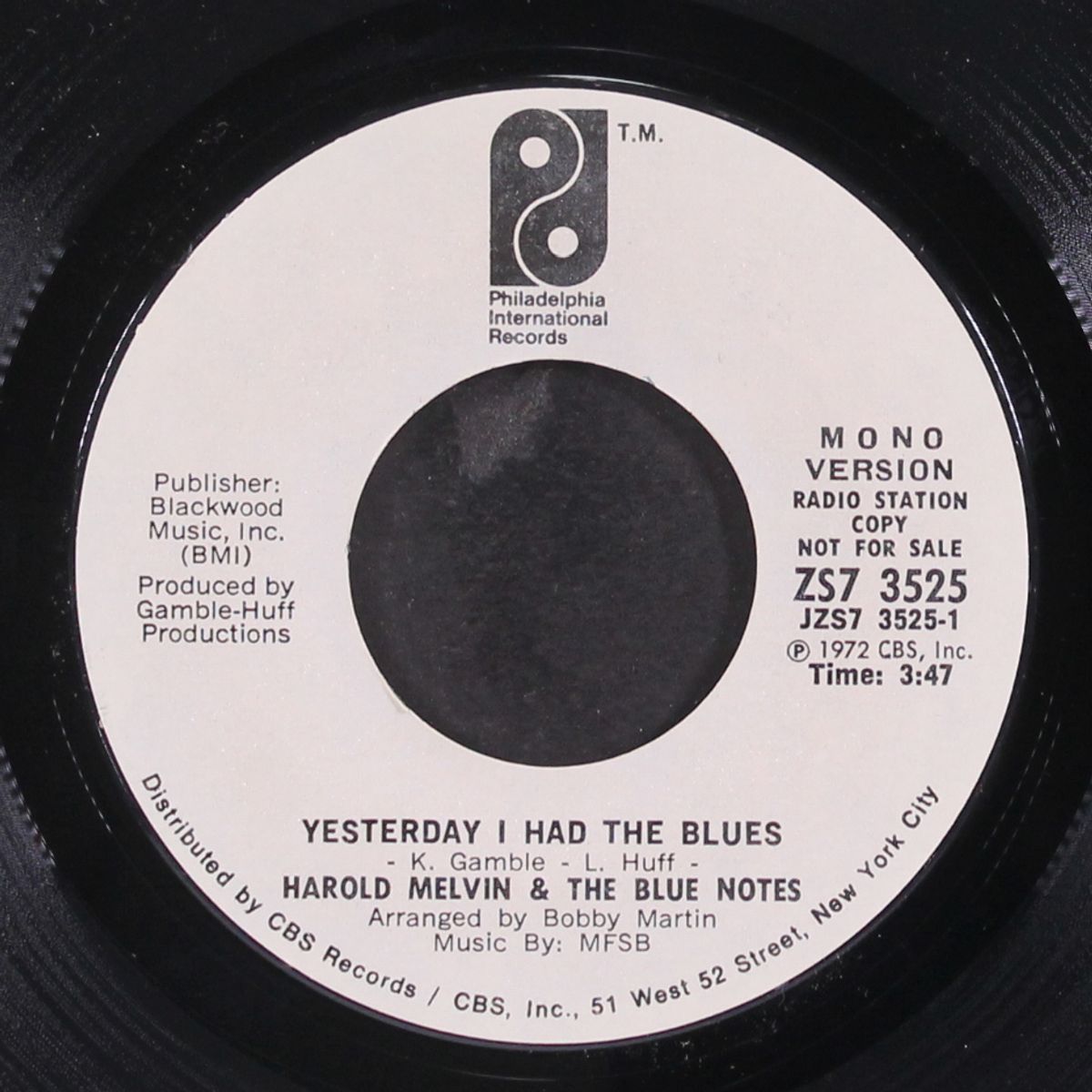 yesterday i had the blues / mono by HAROLD MELVIN & BLUE NOTES