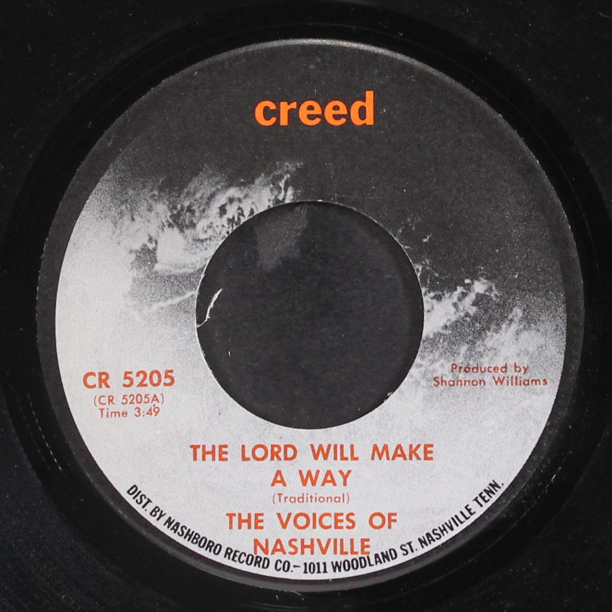 don't get weary (there's a big camp meeting) / the lord will make a way by VOICES OF NASHVILLE