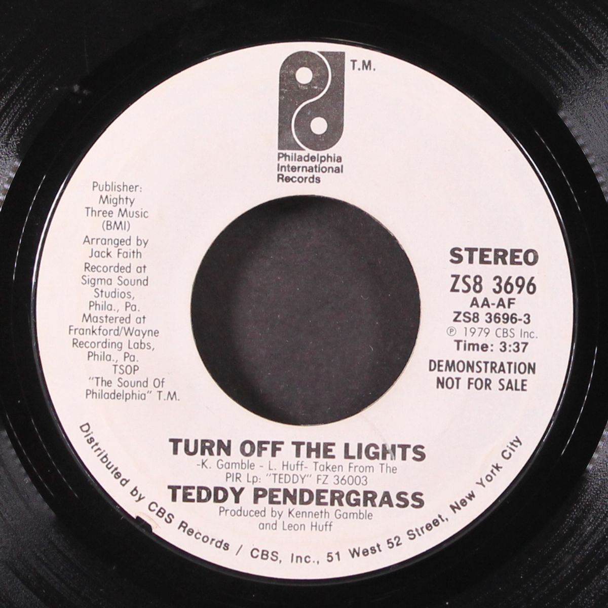 turn off the lights / same by TEDDY PENDERGRASS