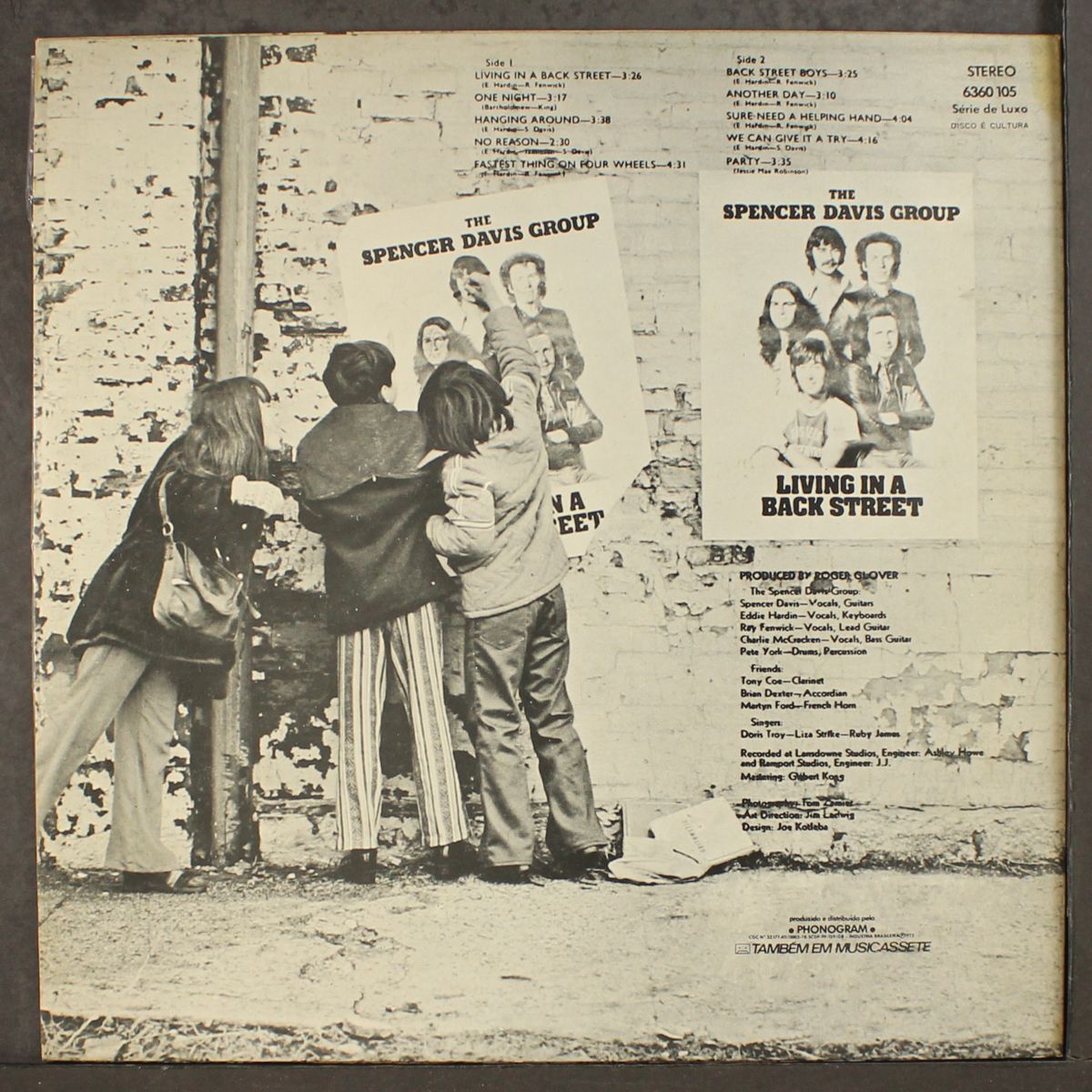 living in a back street by SPENCER DAVIS GROUP