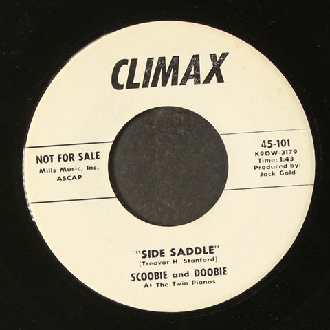 SCOOBIE AND DOOBIE / LARRY GREEN