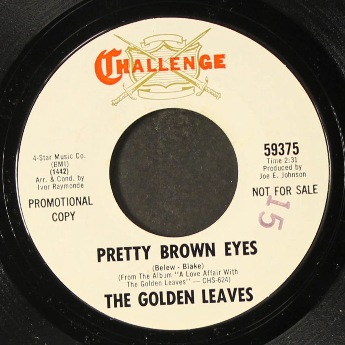 pretty brown eyes by GOLDEN LEAVES