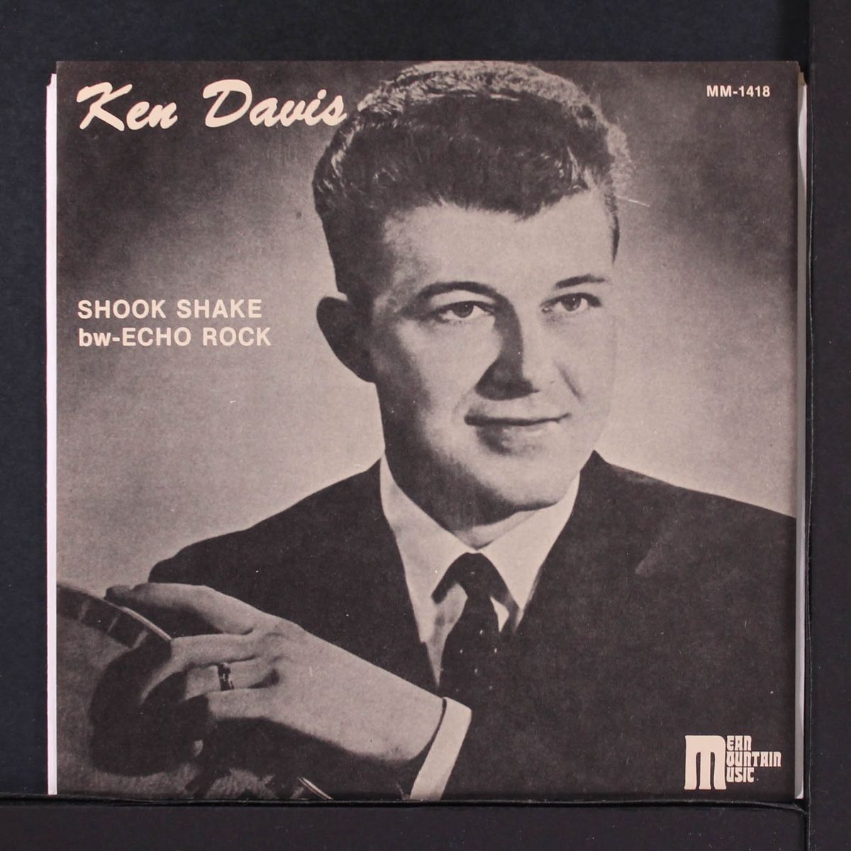 shook shake / echo rock by KEN DAVIS