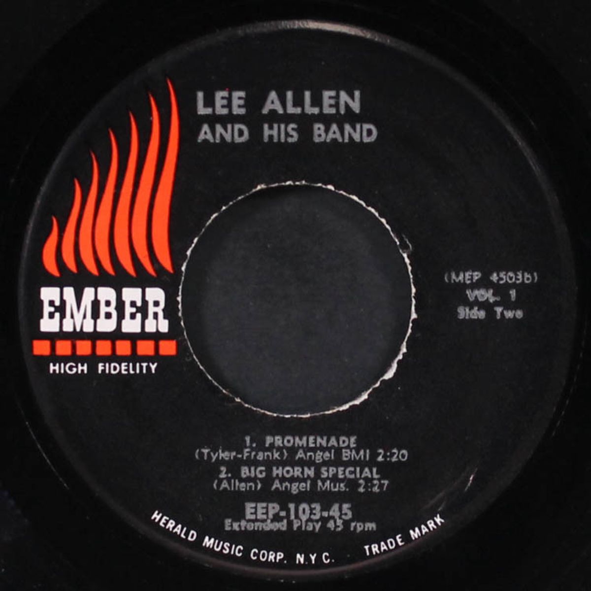walkin' with mr. lee by LEE ALLEN