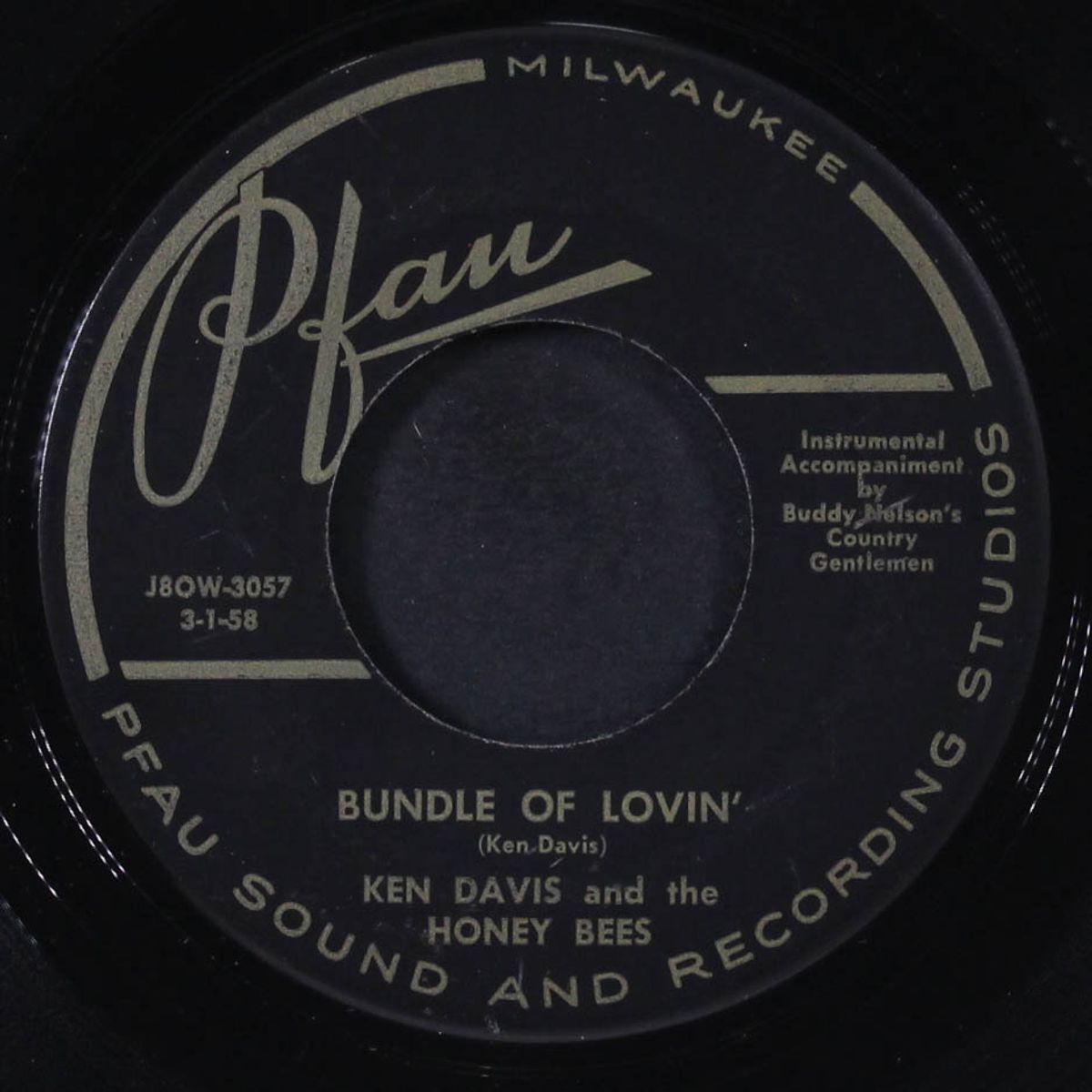 sittin' pretty / bundle of lovin' by KEN DAVIS