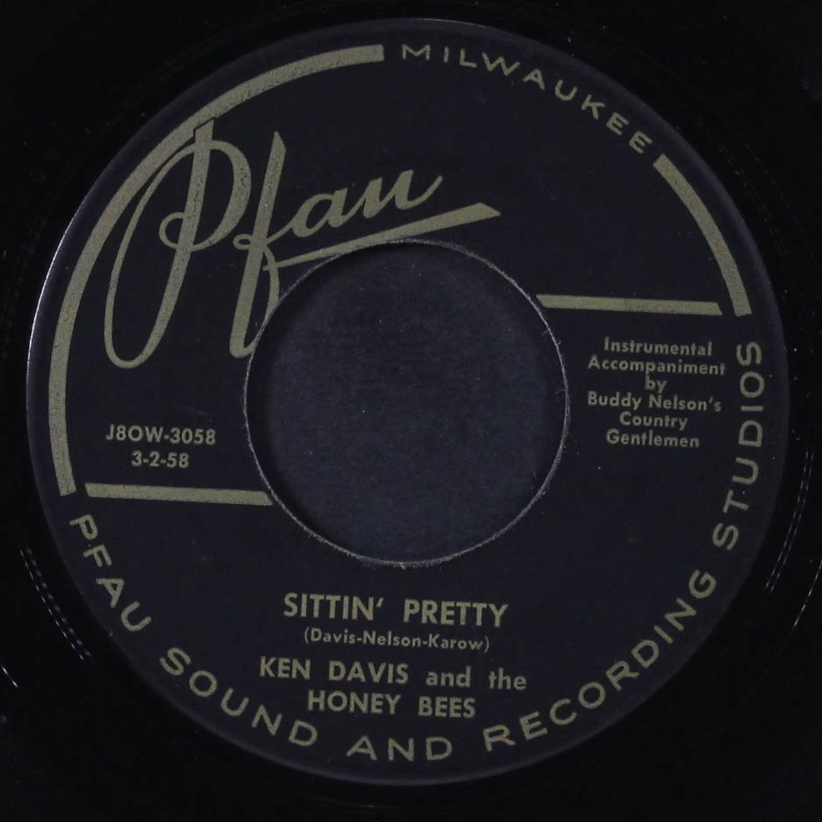 sittin' pretty / bundle of lovin' by KEN DAVIS