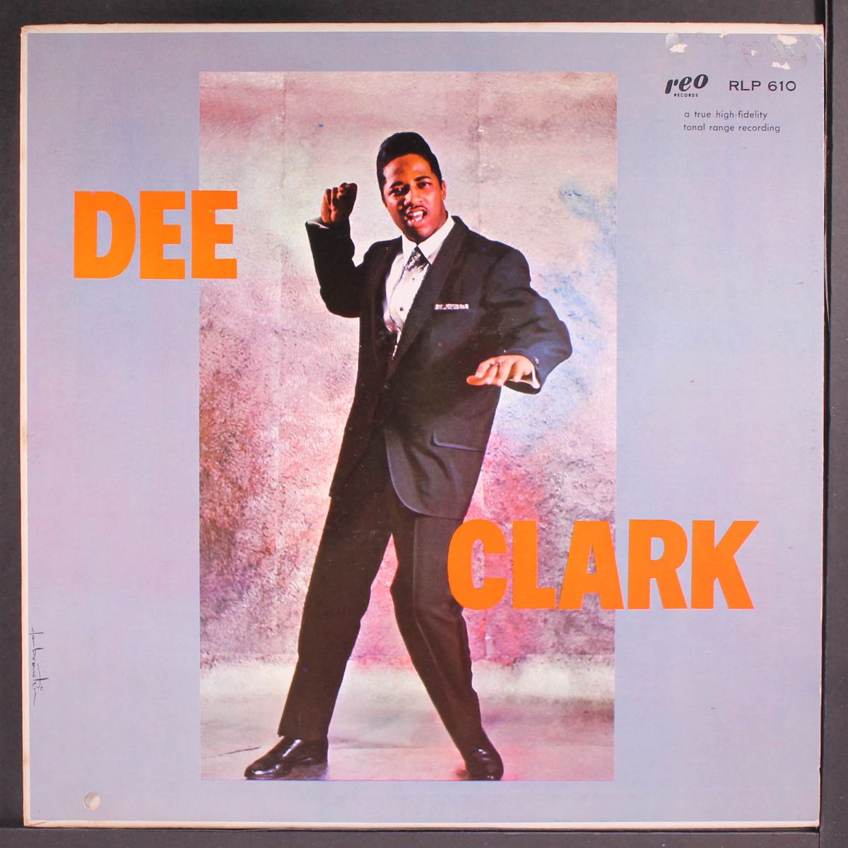 dee clark by DEE CLARK