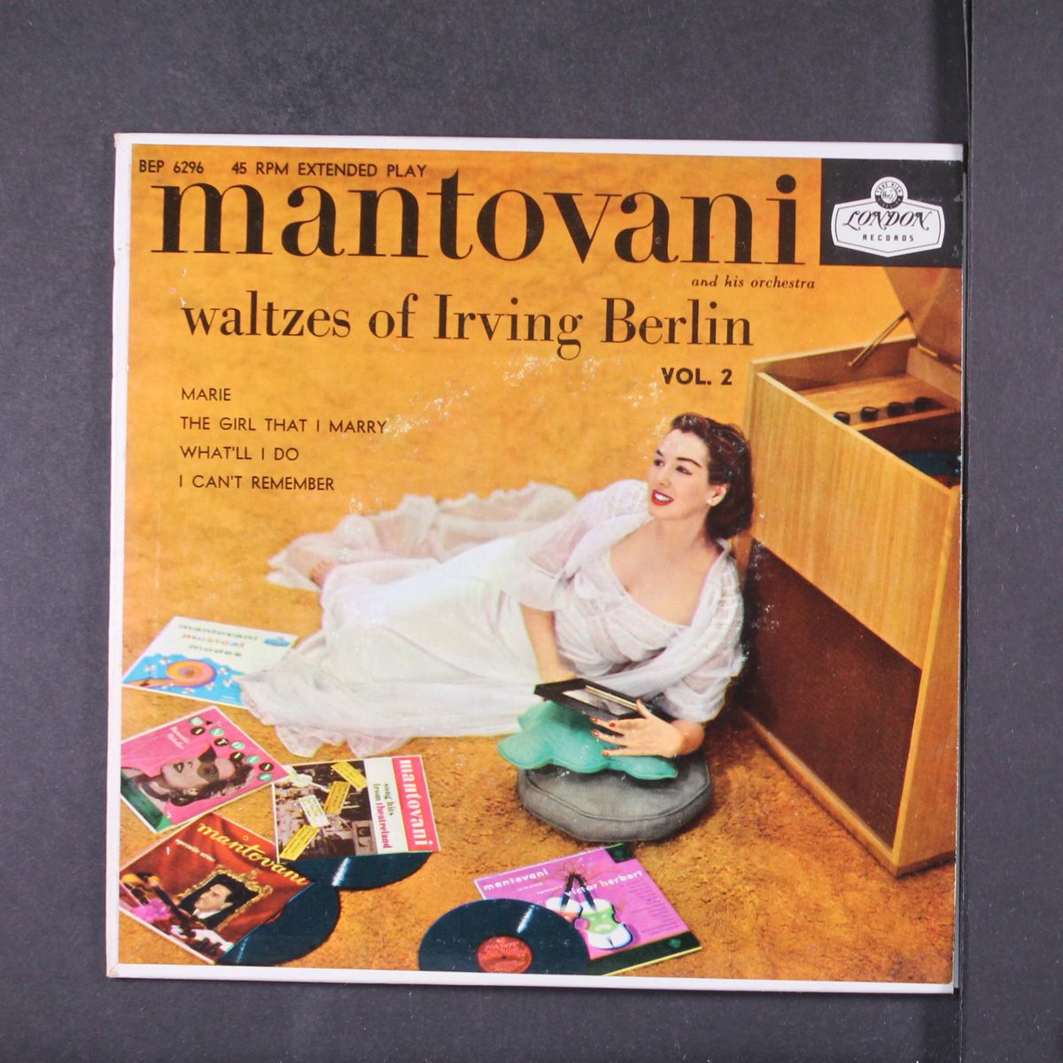 waltzes of irving berlin vol. 2 by MANTOVANI