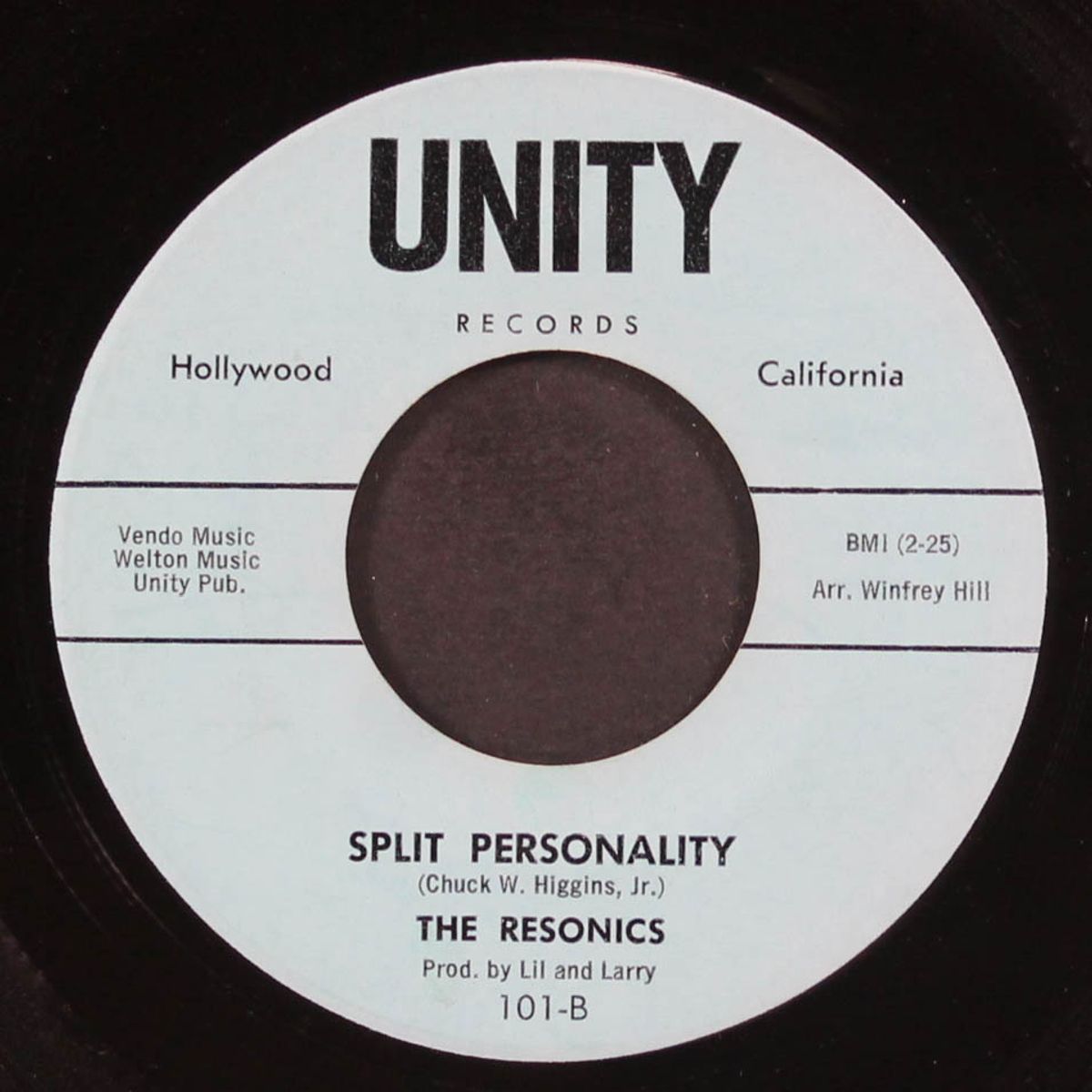 split personality / pepe la phew by RESONICS